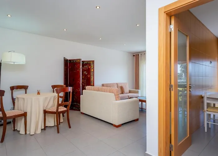Apartment Parque Atlantico T1 *