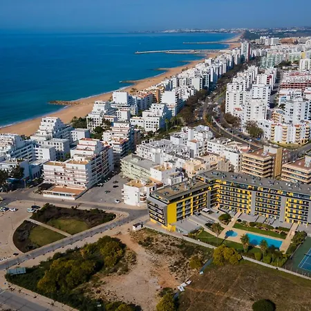 Appartement Parque Atlântico T1 *